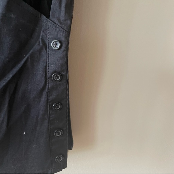 🔥BOGO FREE Sleeveless H&M collared blouse - Picture 2 of 3